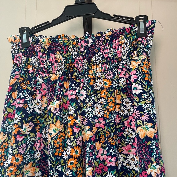 Dress pants - Picture 3 of 3